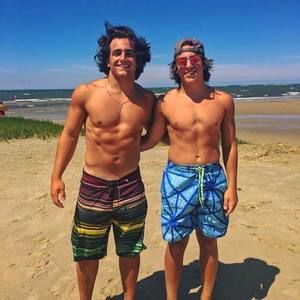 Meet your Posher, Johnny